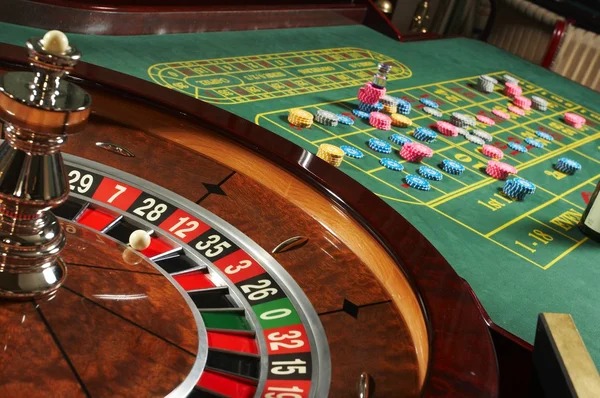 68 2d Live Dealer Hosting
